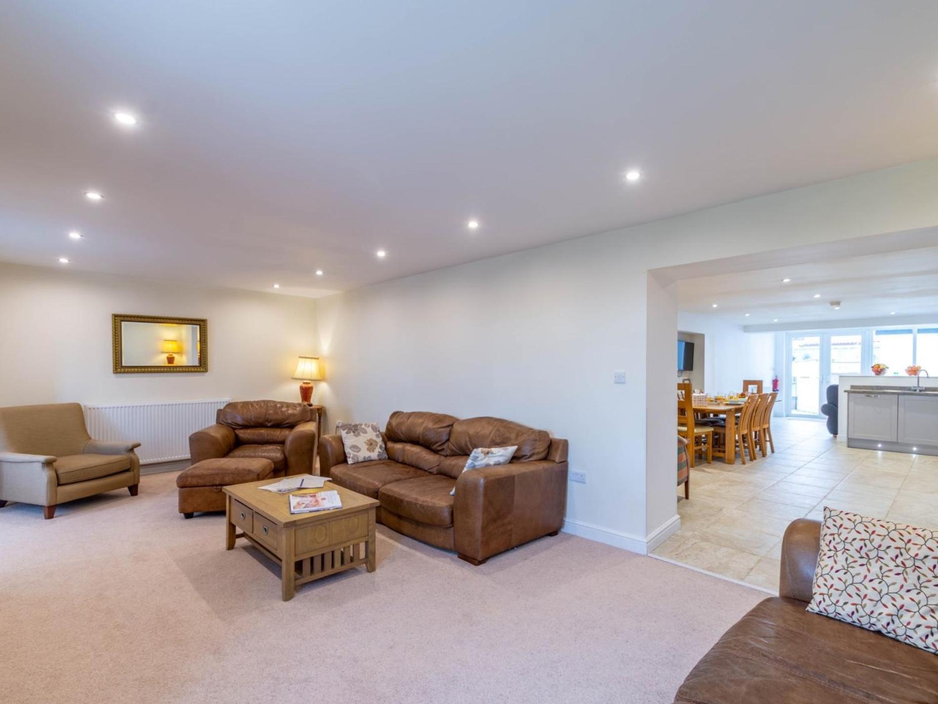 4 Bed In Langtoft 81235 Villa Weaverthorpe ภายนอก รูปภาพ