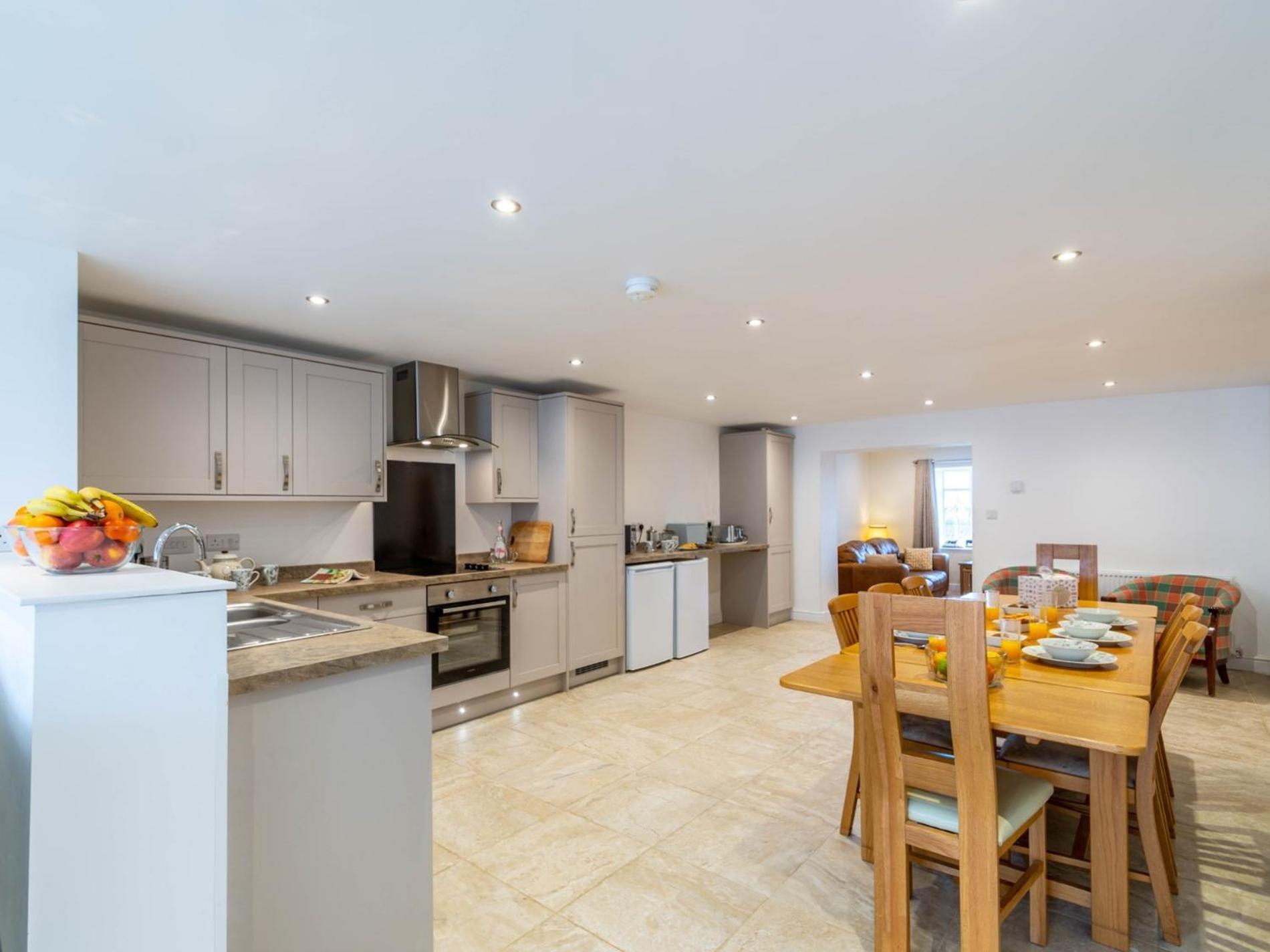 4 Bed In Langtoft 81235 Villa Weaverthorpe ภายนอก รูปภาพ
