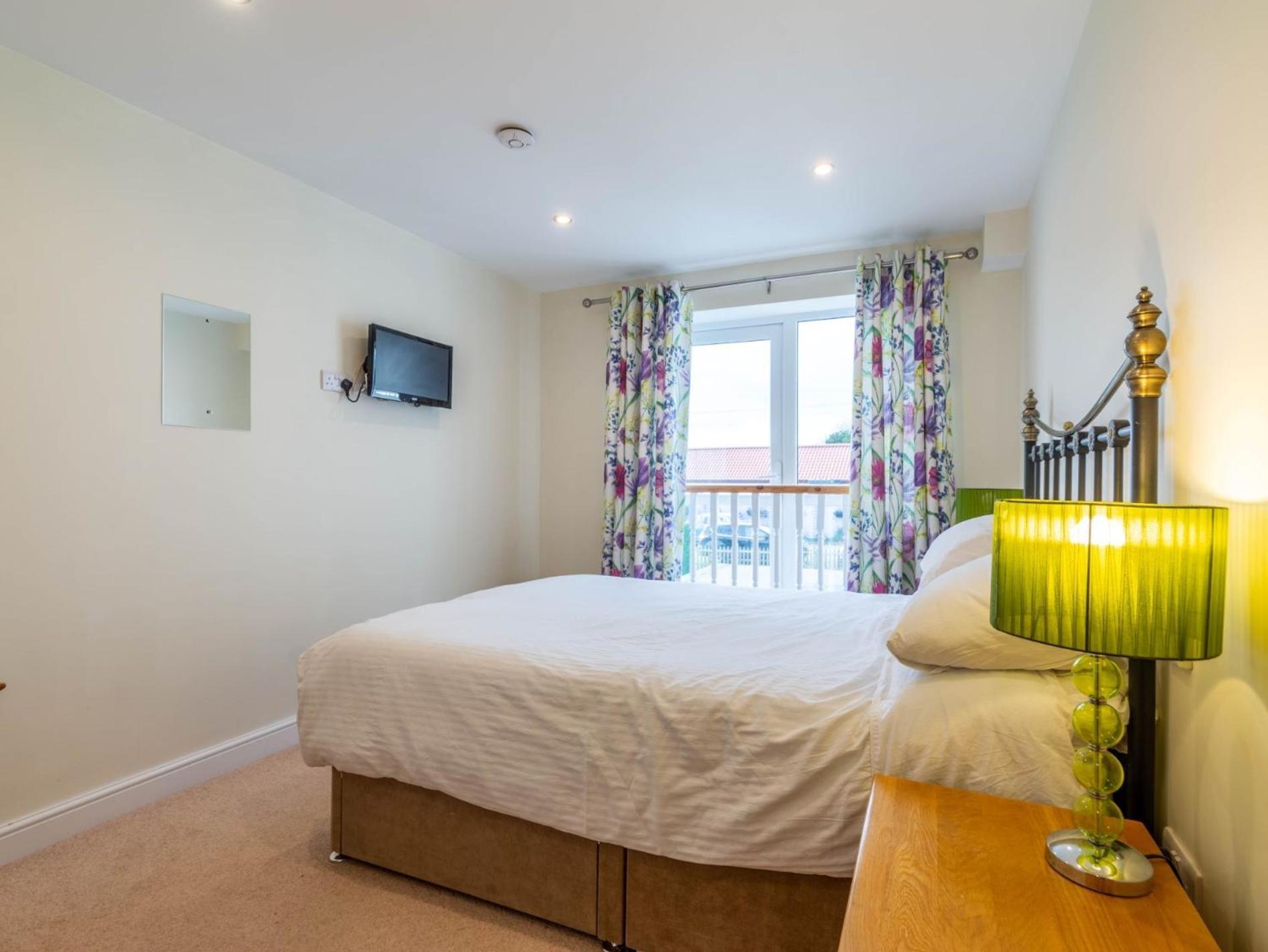 4 Bed In Langtoft 81235 Villa Weaverthorpe ภายนอก รูปภาพ