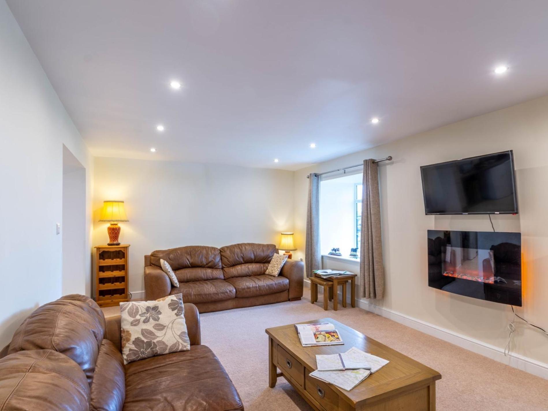 4 Bed In Langtoft 81235 Villa Weaverthorpe ภายนอก รูปภาพ