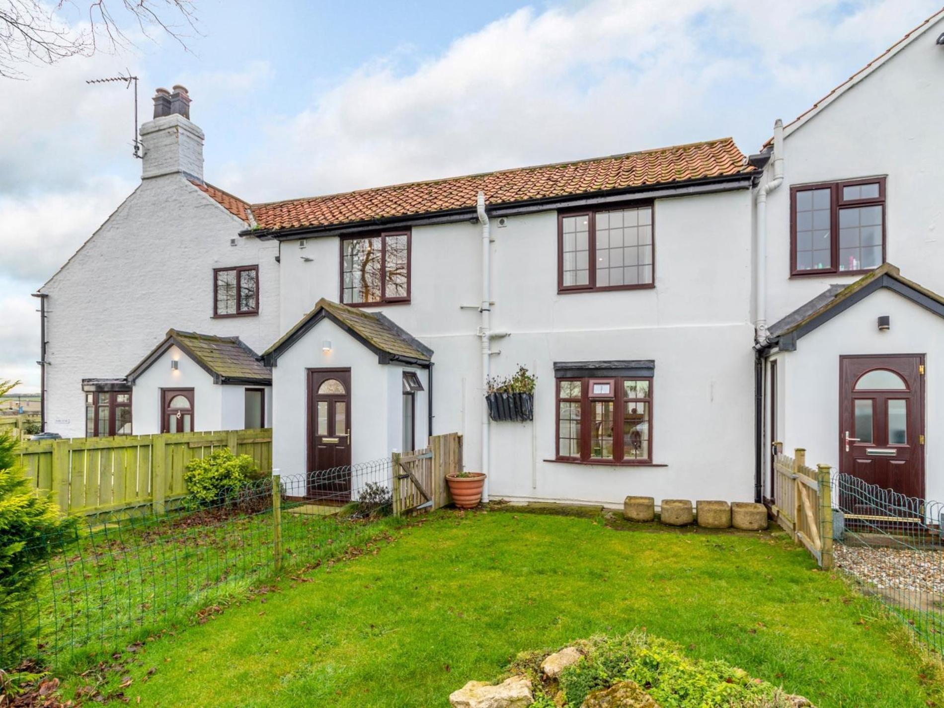4 Bed In Langtoft 81235 Villa Weaverthorpe ภายนอก รูปภาพ